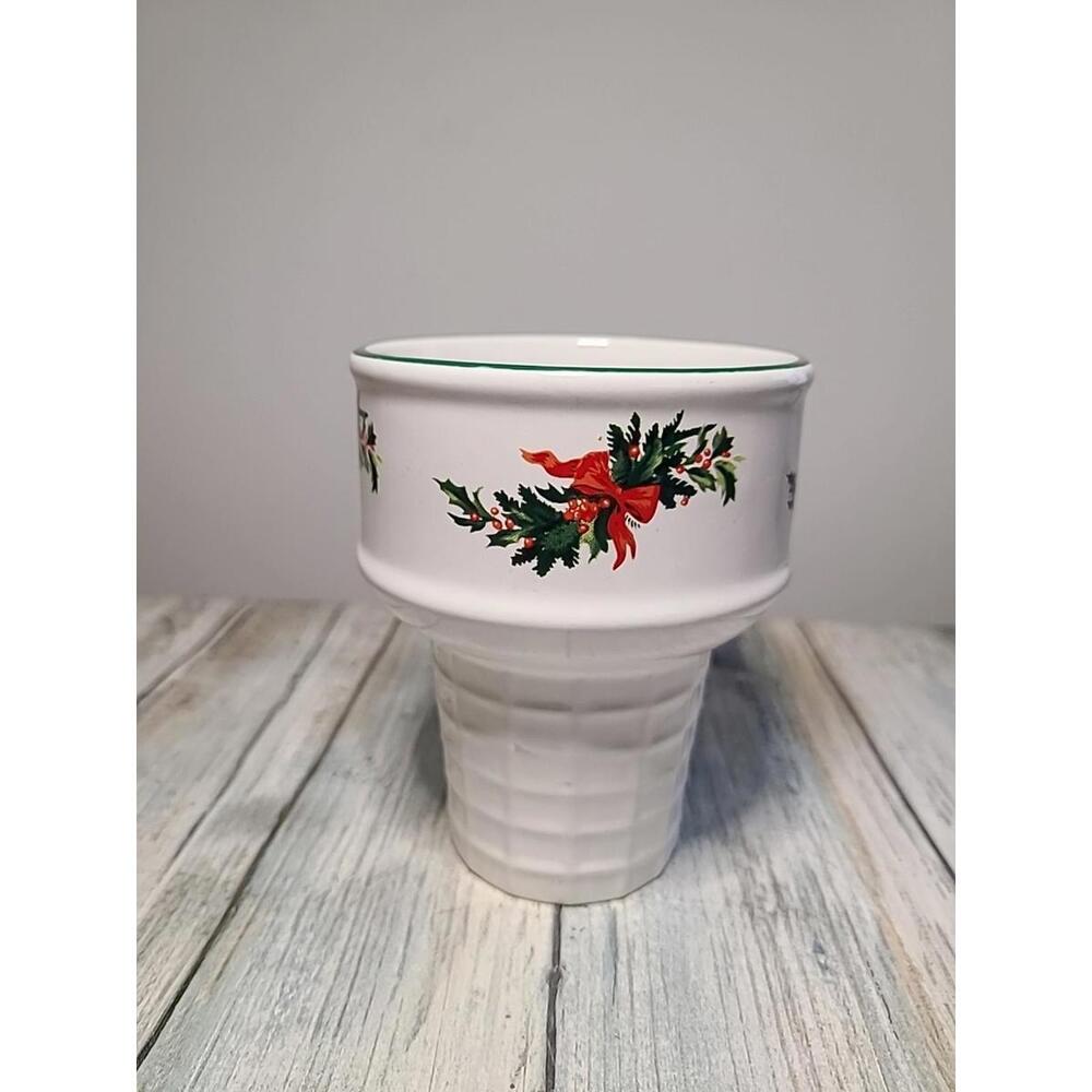 Pfaltzgraff Ceramic Ice Cream Cone Bowl From Christmas Heritage